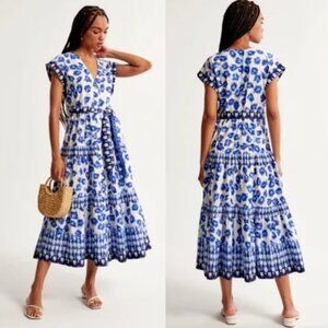 Abercrombie & Fitch Blue and White Print Button Up Maxi Dress w/Belt